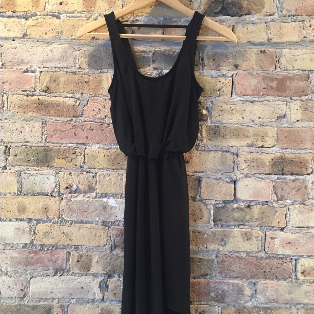 Black maxi asymmetrical bottom dress - Size (XS)